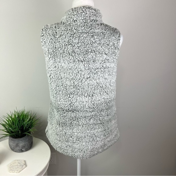 Katydid Teddy Bear Vest Womens Grey Sleeveless size medium - Picture 3 of 10